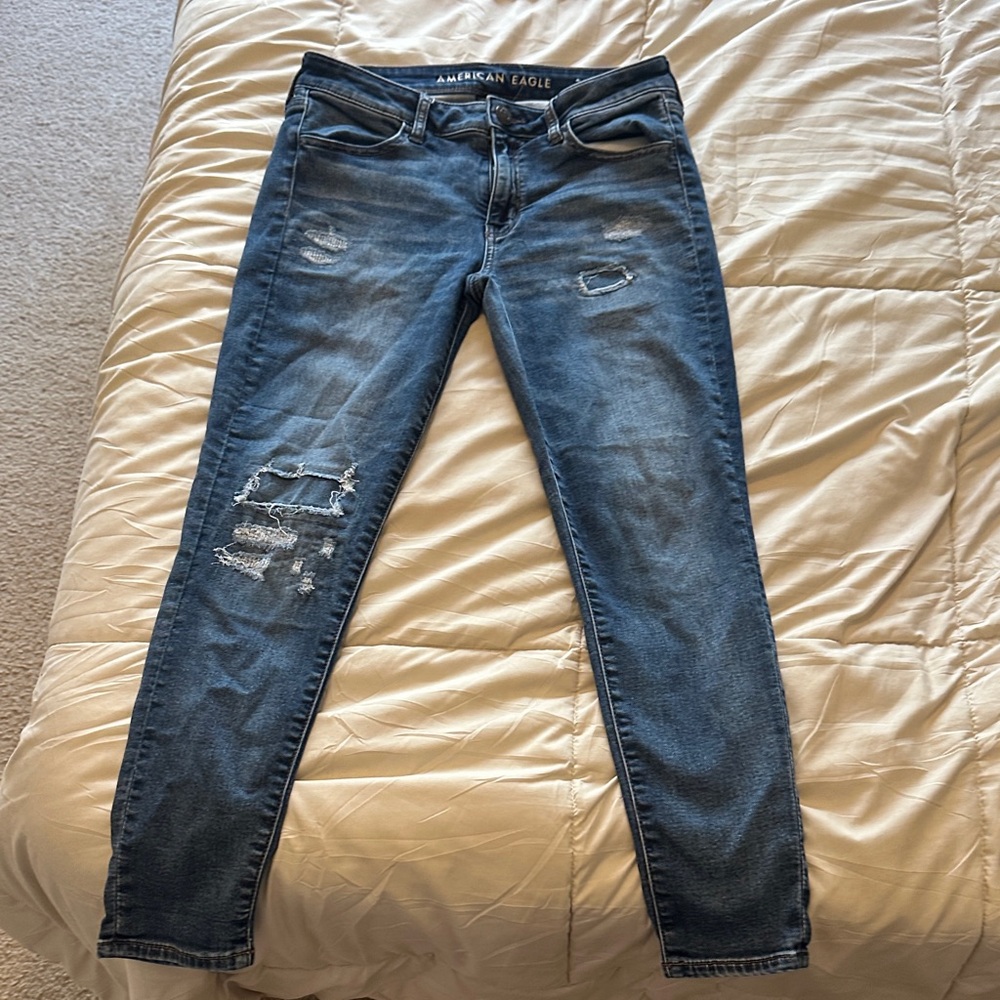 American Eagle Outfitters Women's Distressed Blue Skinny Jeans